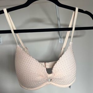 Shade and Shore Bikini Top 34D NWT